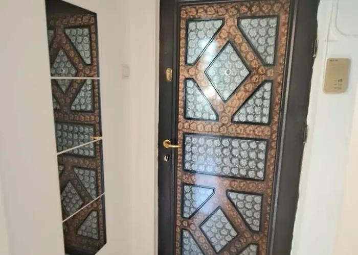 Inchiriez Garsoniera In Regim Hotelier Unirii